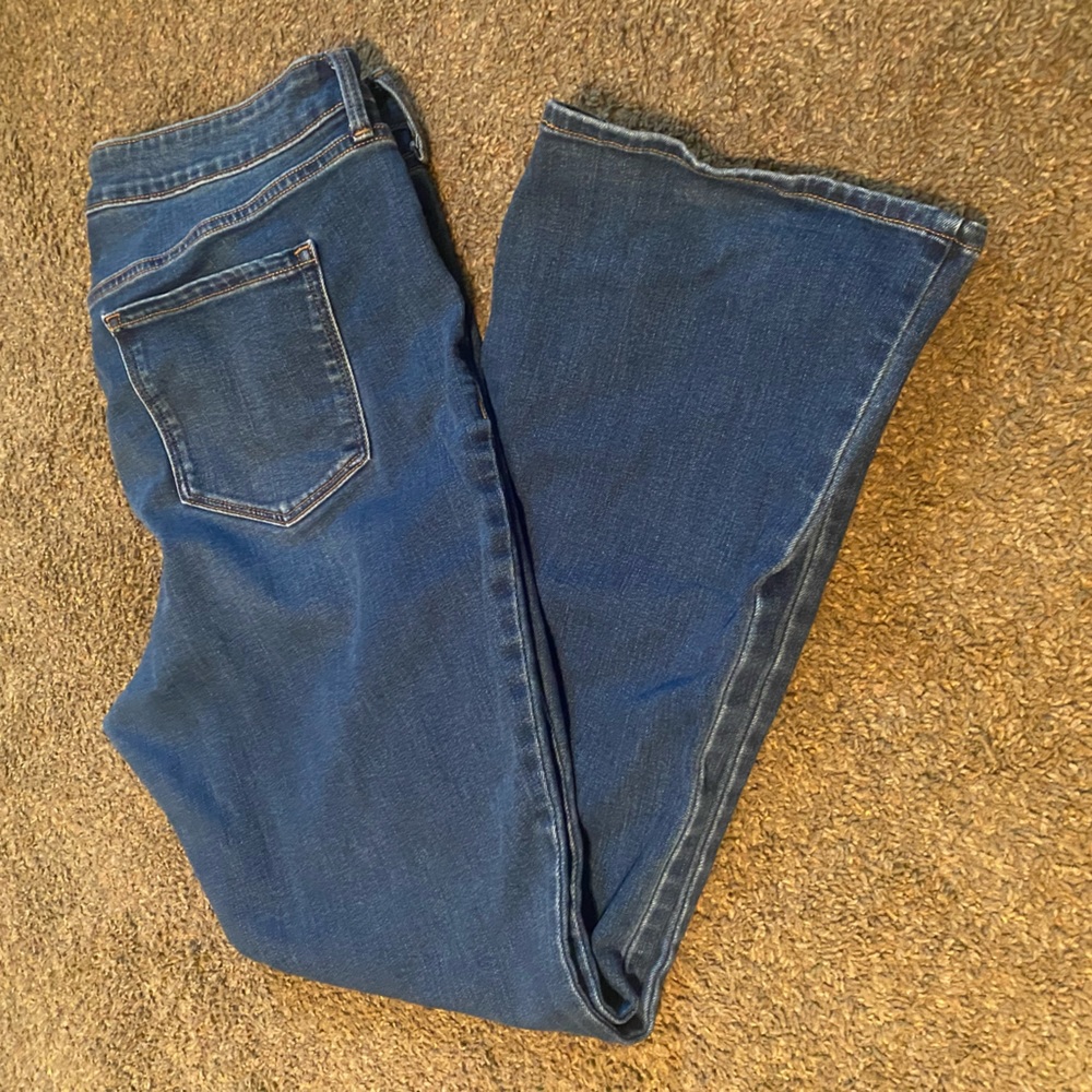 Old Navy women’s jeans size 16 short